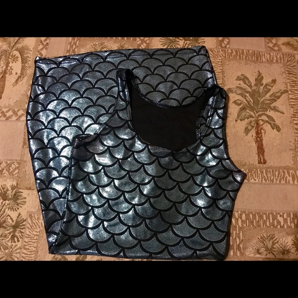 Mermaid Reverse Dress - Picture 4 of 5